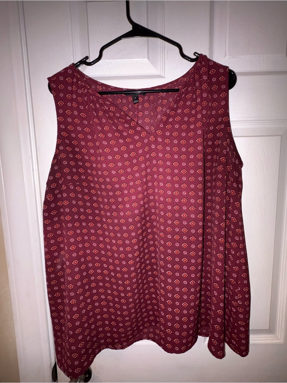 Lane Bryant Burgundy Sleeveless Printed Tank Top